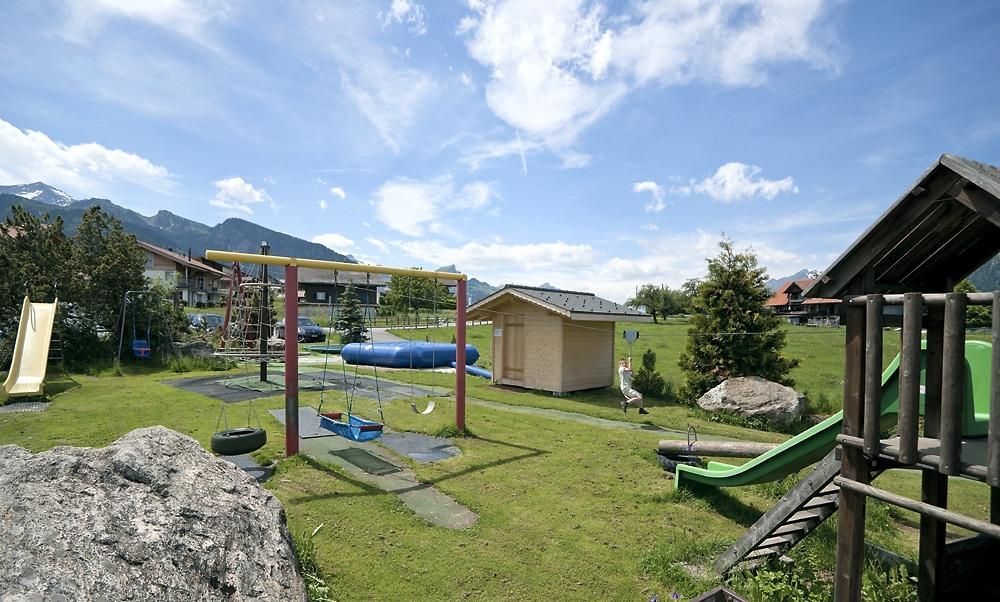 Chemihuette Hotel Aeschi Bei Spiez ภายนอก รูปภาพ