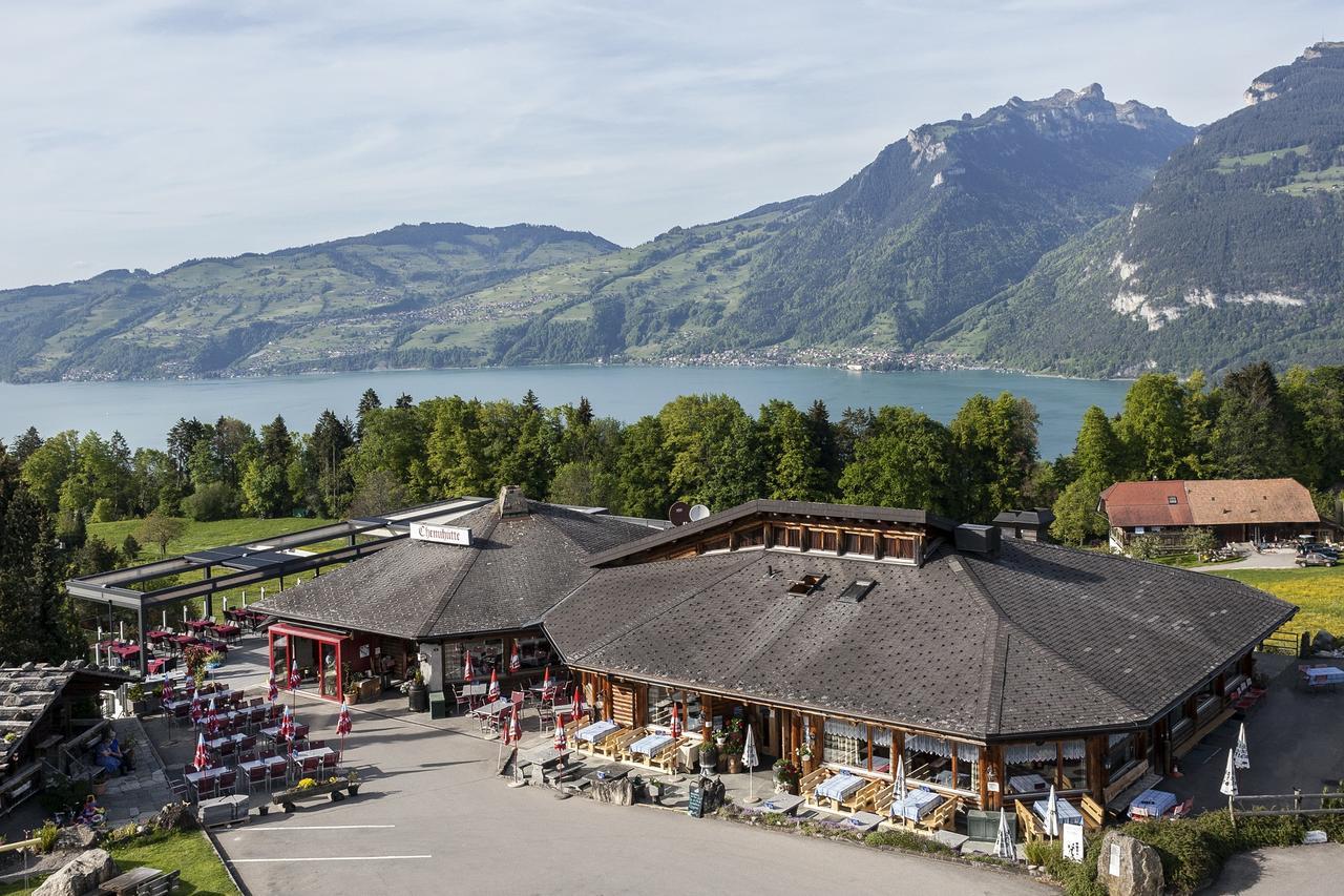 Chemihuette Hotel Aeschi Bei Spiez ภายนอก รูปภาพ